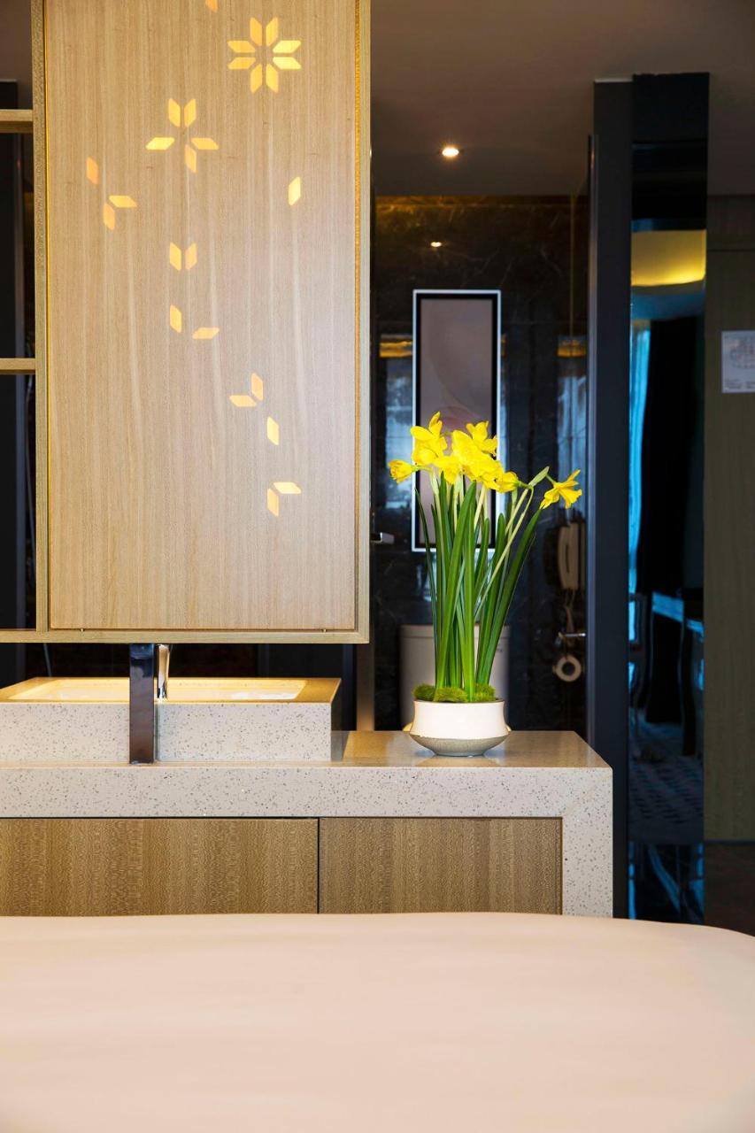 Paco Hotel Guangzhou Jiangtai Road Metro Branch Экстерьер фото