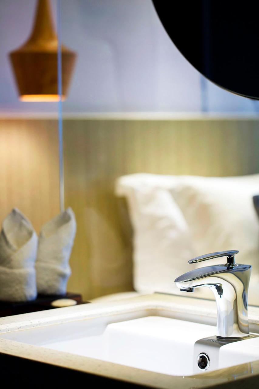 Paco Hotel Guangzhou Jiangtai Road Metro Branch Экстерьер фото
