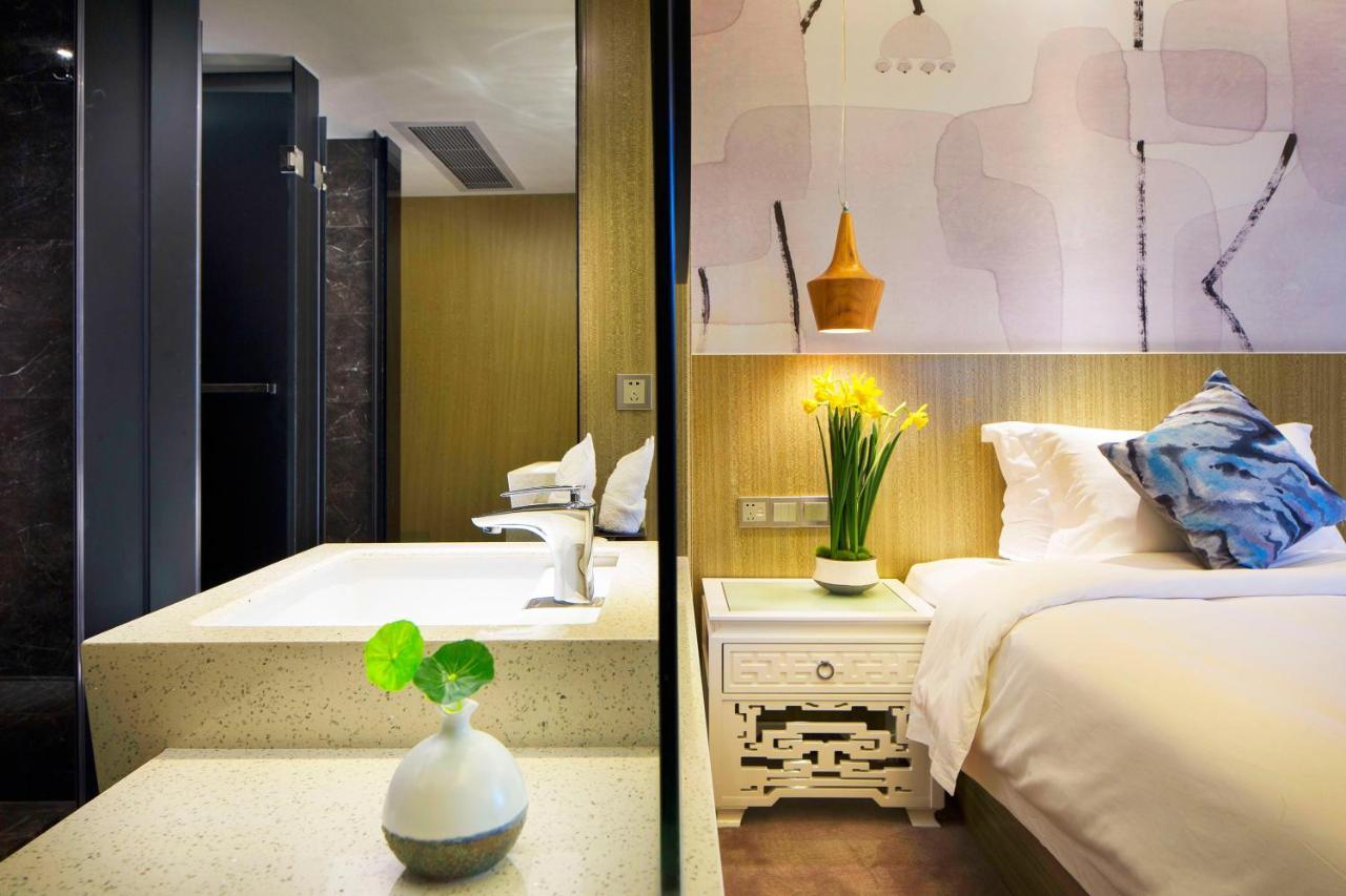 Paco Hotel Guangzhou Jiangtai Road Metro Branch Экстерьер фото