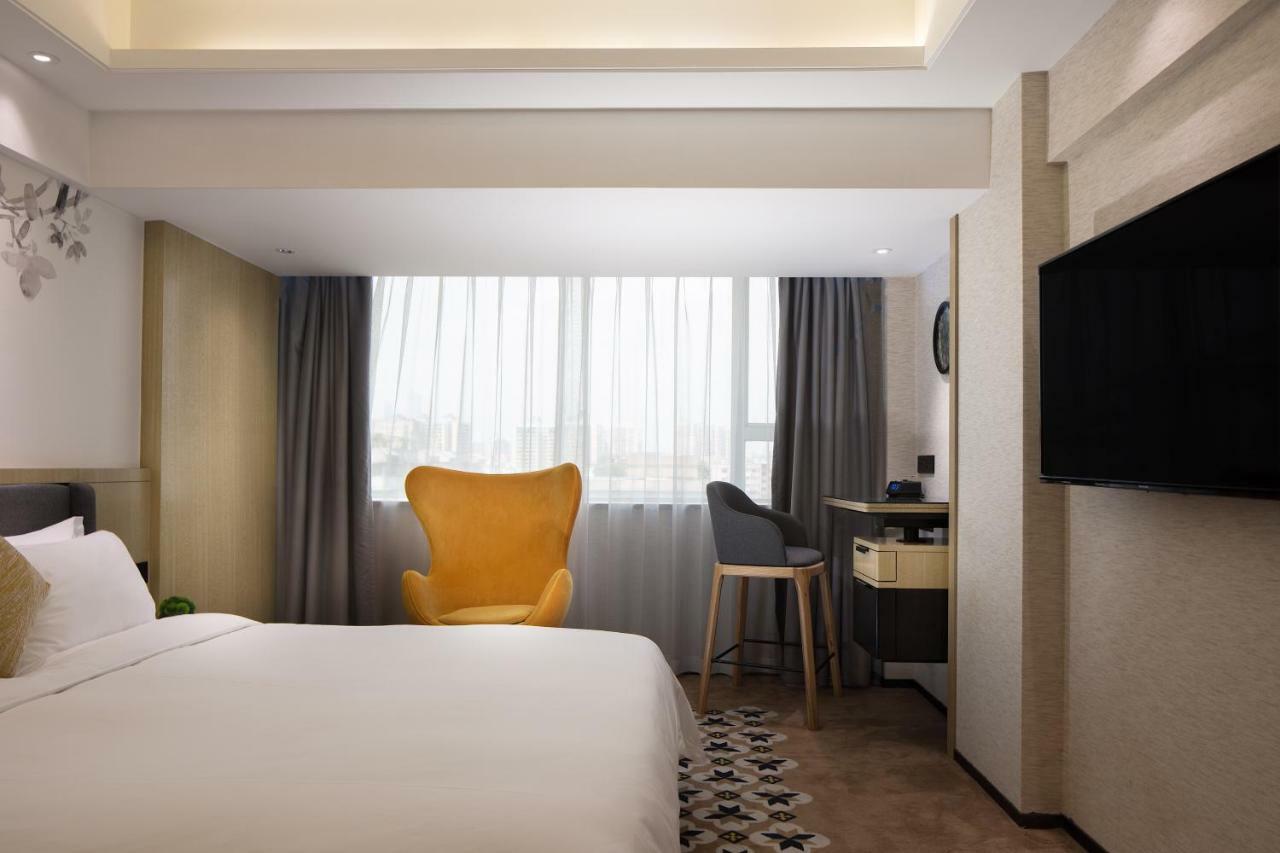 Paco Hotel Guangzhou Jiangtai Road Metro Branch Экстерьер фото