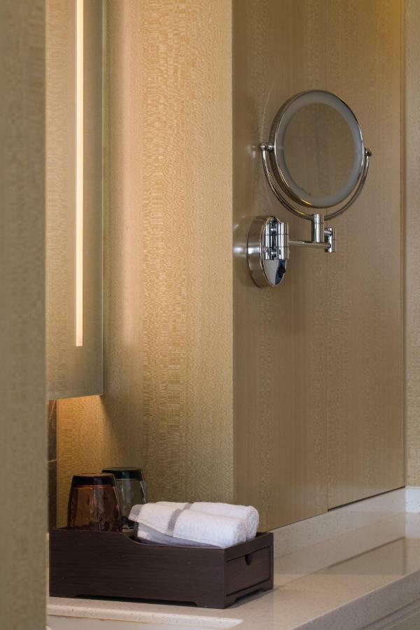 Paco Hotel Guangzhou Jiangtai Road Metro Branch Экстерьер фото
